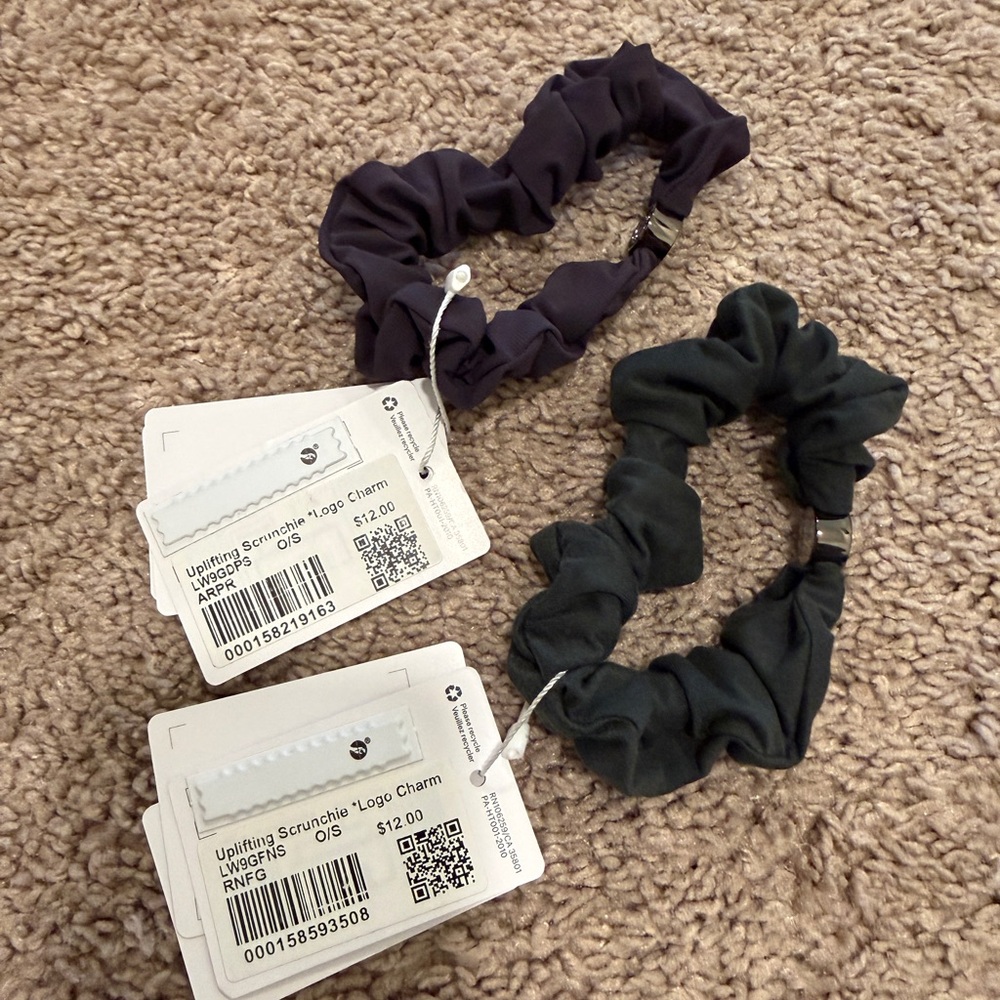 Set of 2 lululemon athletica Scrunchie Duo with metal logo
